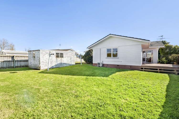 10 Studfall Street Pakuranga Heights_2