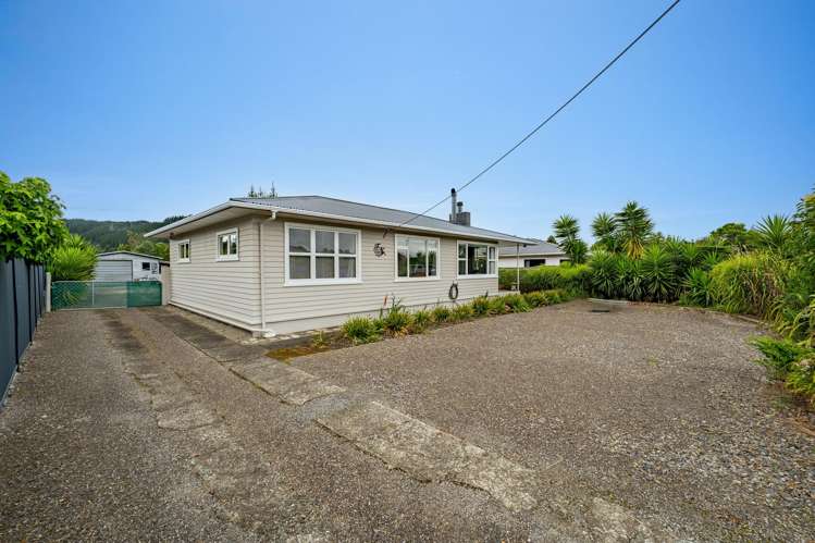 195 Whitby Road Wakefield_1