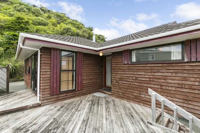 37 Gaya Grove Ngaio_2