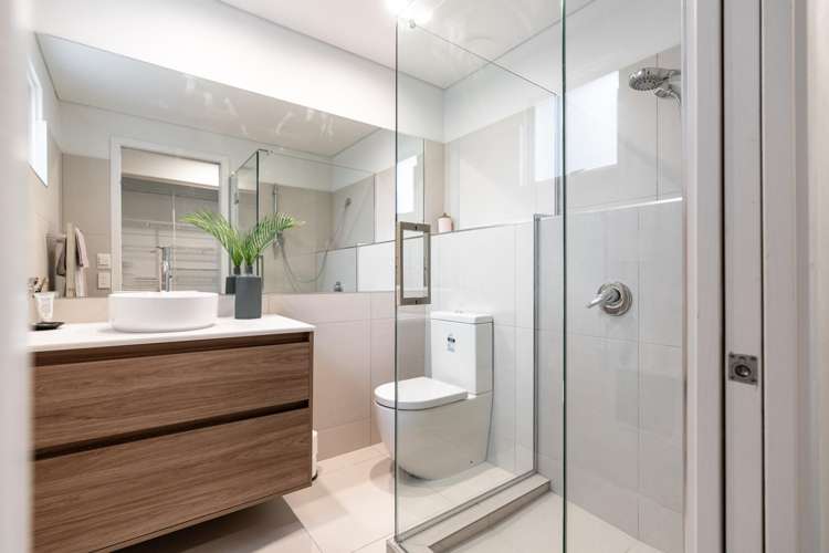 51 Amesbury Drive Churton Park_48