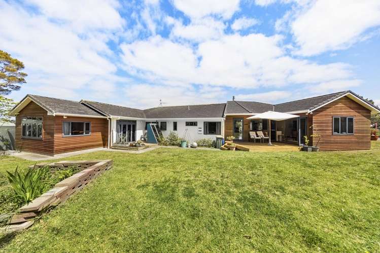 11 Kyle Road Greenhithe_11