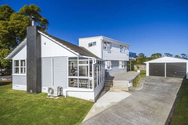 20 Crocombe Crescent Beach Haven_4