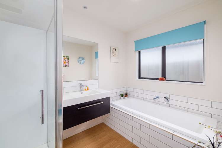 445 Marine Parade South New Brighton_12