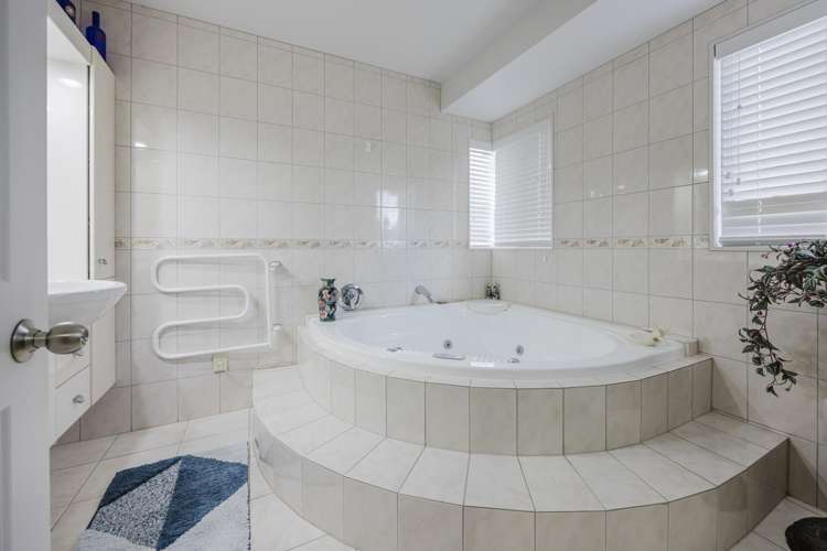 44 Keywella Drive Conifer Grove_10
