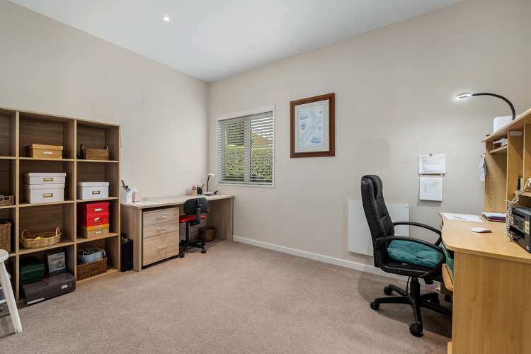 4 Garland Terrace Kelvin Heights_11