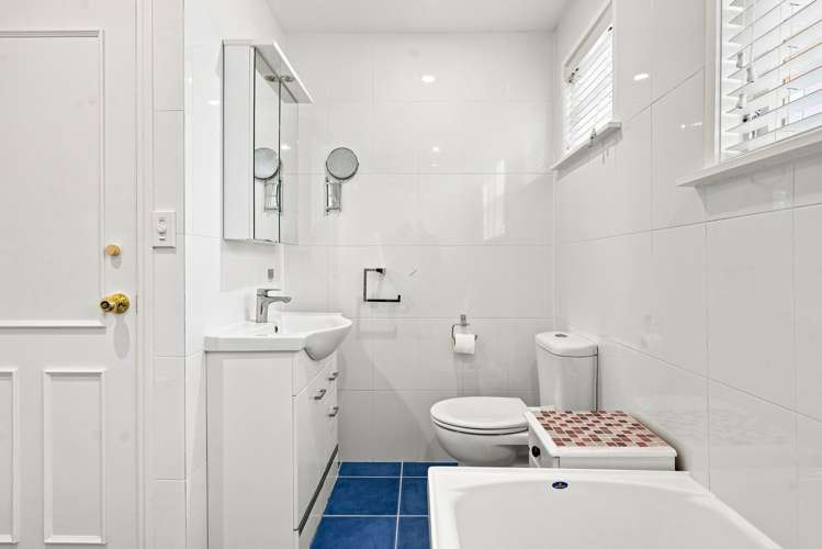 199 Chelsea View Drive Chatswood_27