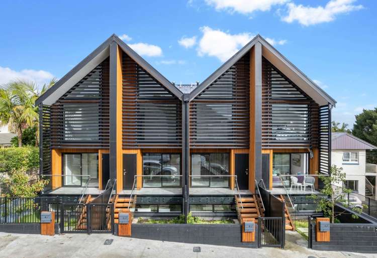 8/20 Fairview Road Mt Eden_1