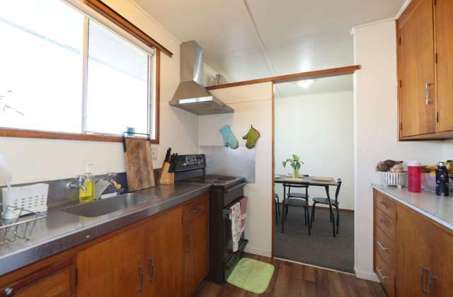 3/1012 Plunket Street 10482_3