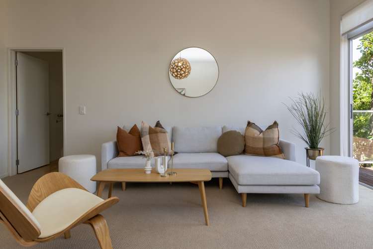 69 Piha Road Piha_16