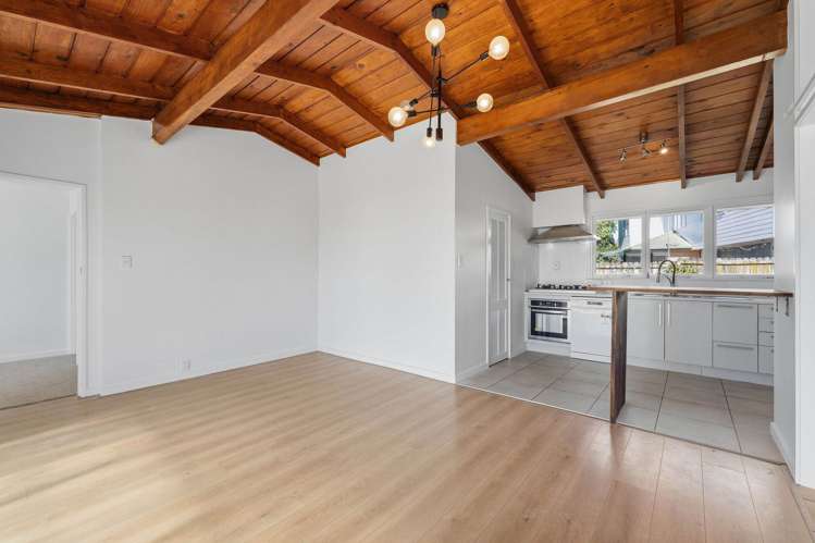 1 Fowey Avenue Te Atatu South_29