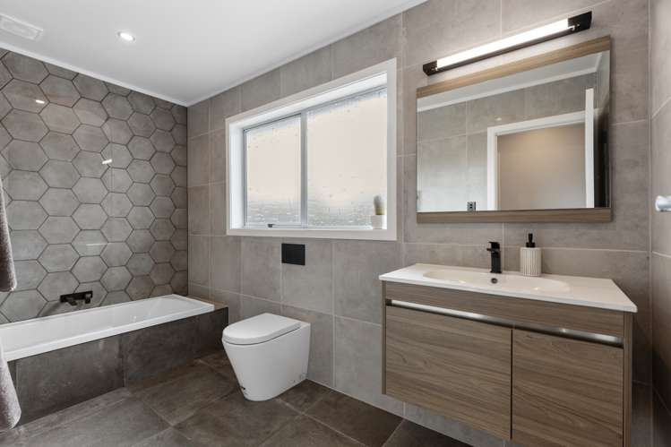 70 Havelock Avenue Westbrook_16