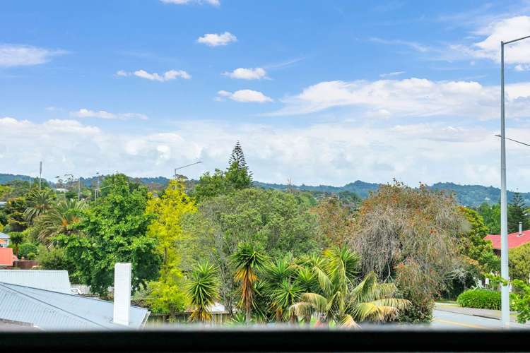 4337 Great North Road Glendene_27