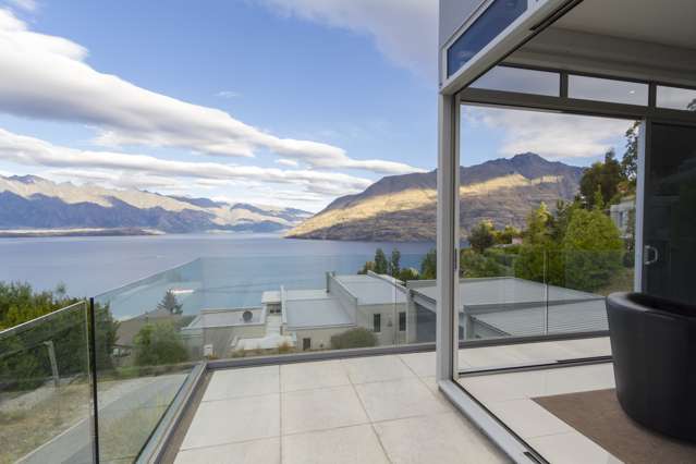 Your Queenstown Retreat