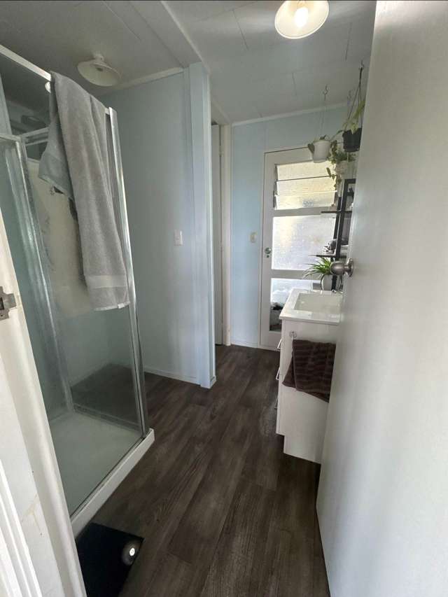 2/867 East Coast Road Northcross_3