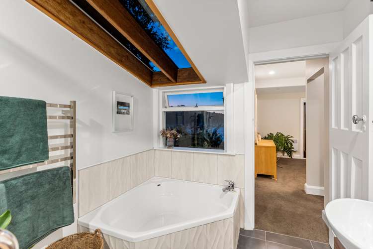 3 Flowers Track Scarborough_15