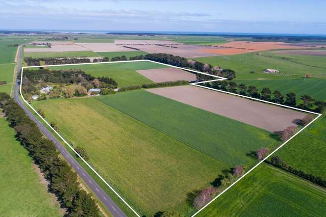 1522 Parewanui Road Bulls_2