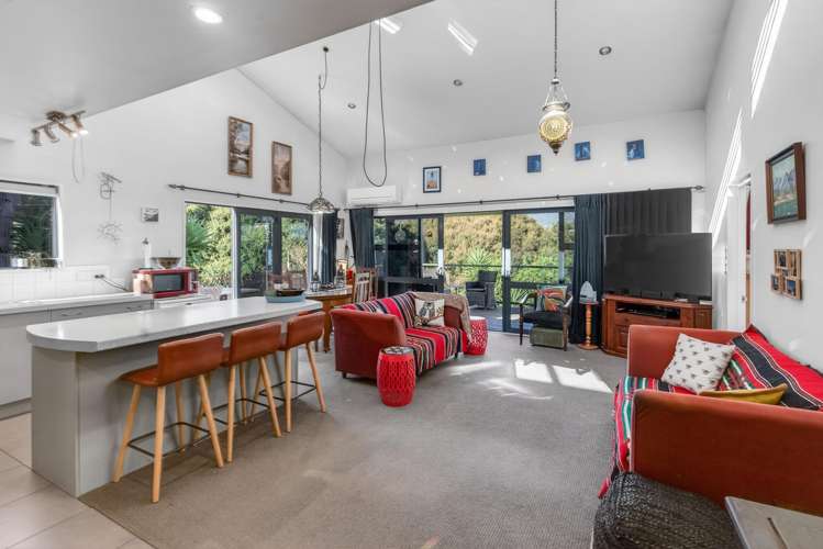 210A Bells Road_4