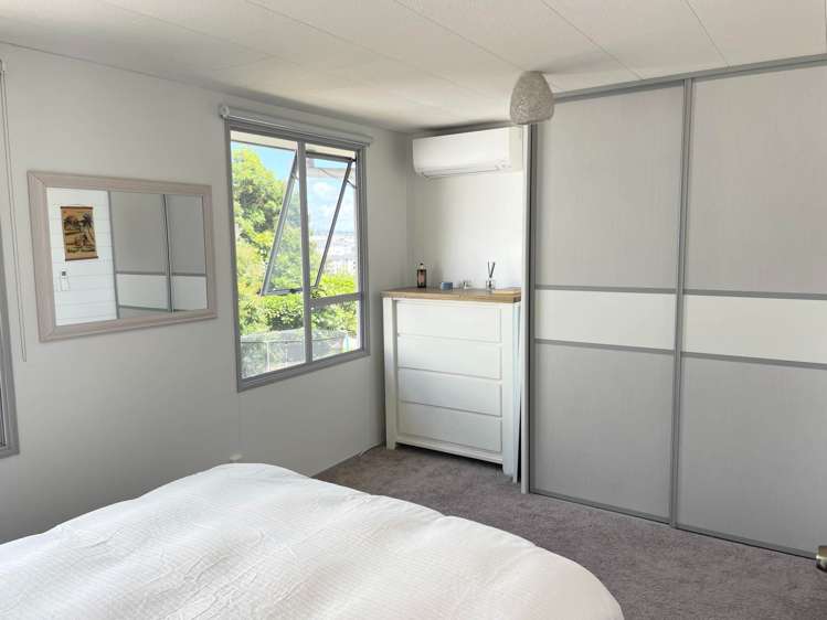 1/17 Grenadine Place Unsworth Heights_6