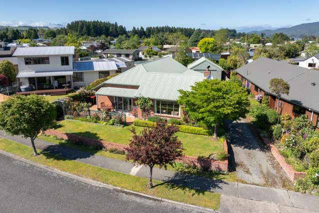 14 Bowen Street Te Anau_1