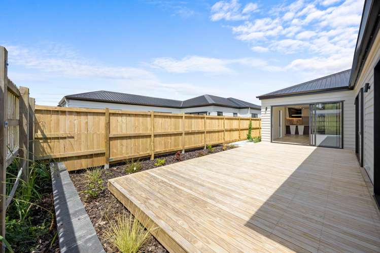 28 Furlough Road Opaheke_19