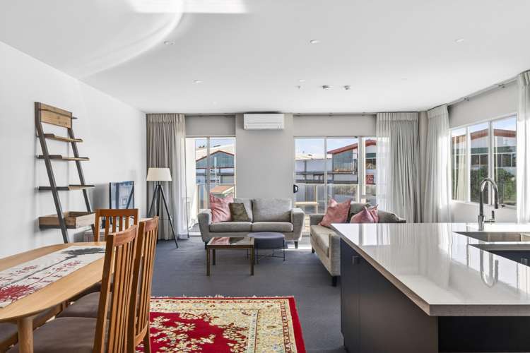 6/90 Customhouse Street Gisborne_4