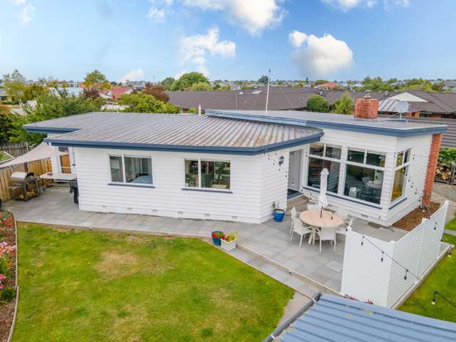 Comfortable Home With Extras