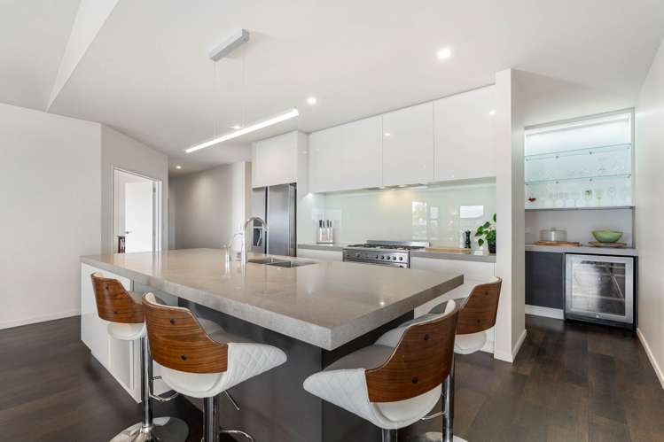 11 Bernora Crescent Bombay_11