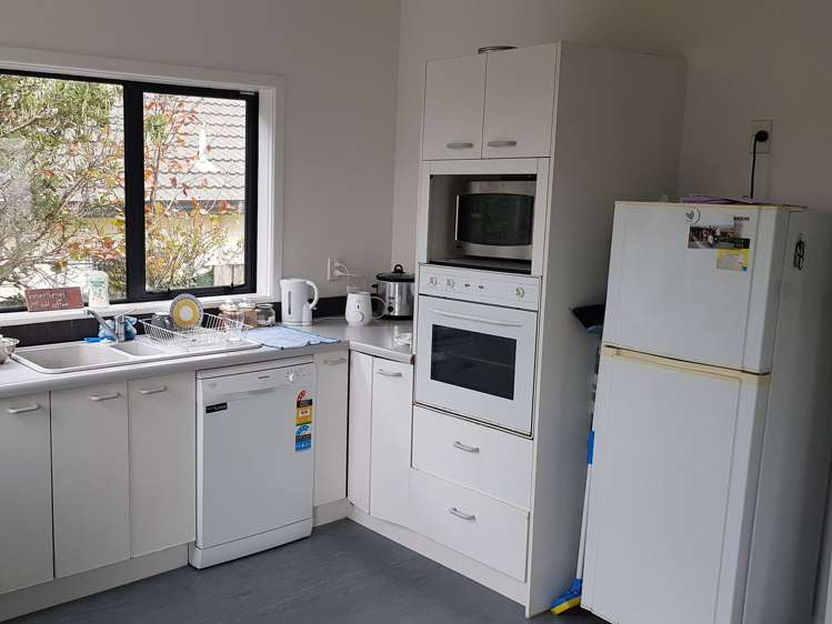 8 Retter Street Paparangi_7