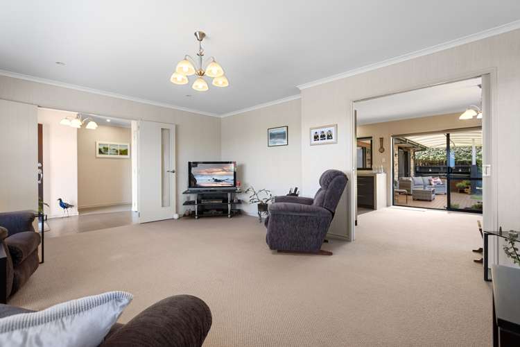 137 Rowesdale Drive Ohauiti_11