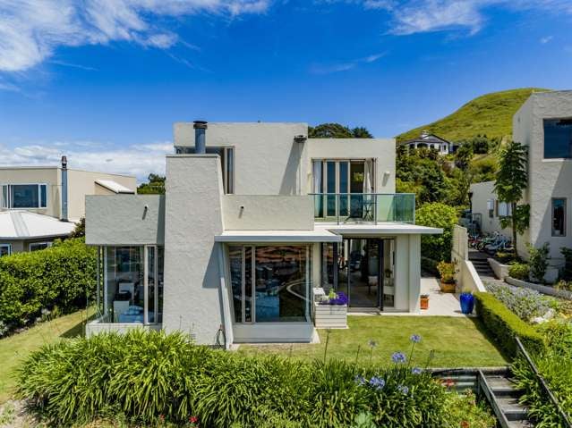 Timeless Architecture and Expansive Views