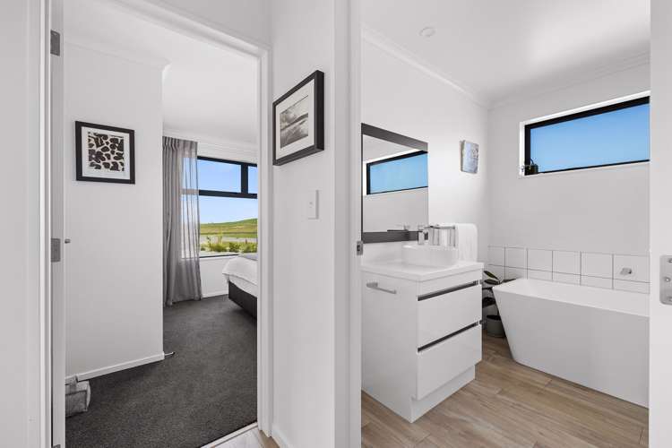 37 Rochdale Road Riversdale Beach_11