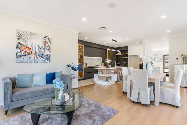 49 Koromeke Street Flat Bush_12