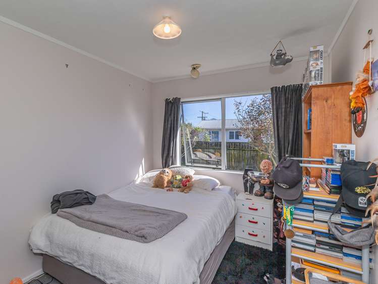 41 Green Avenue Levin_6