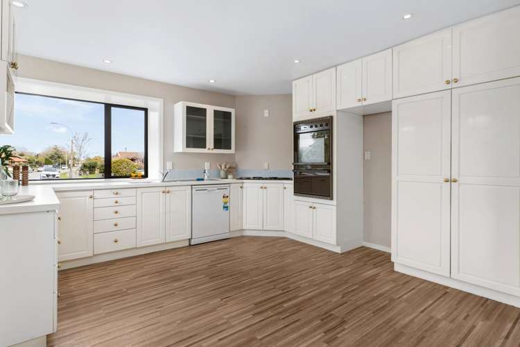 21 Shamrock Place_1