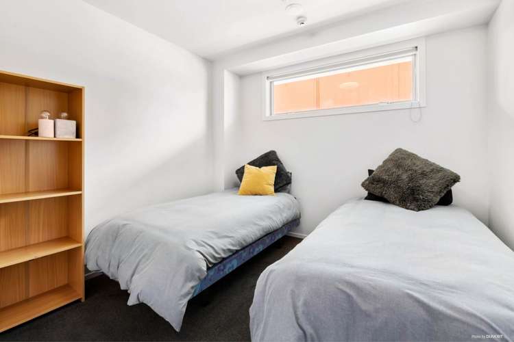 119/17 Link Crescent Stanmore Bay_11