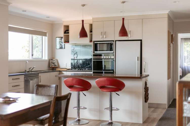 17 Lynley Park Drive Omokoroa_2