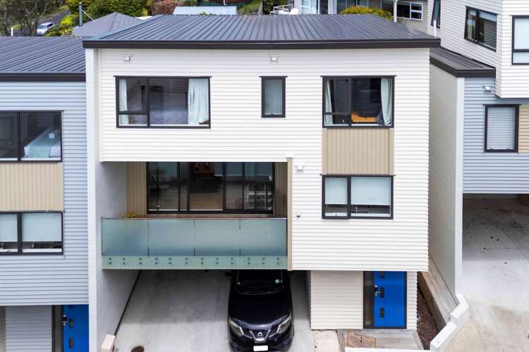 3/26 Long Bay Drive Torbay_12