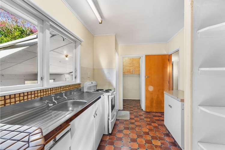 44 Hilltop Avenue Morningside_5