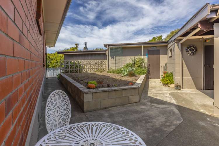 18 Domain Road Waipawa_17