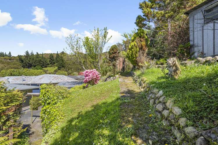 34 Enfield Street Wainuiomata_21