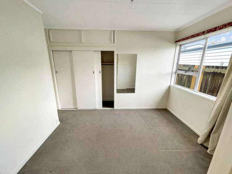 25 Rambler Crescent Beach Haven_7