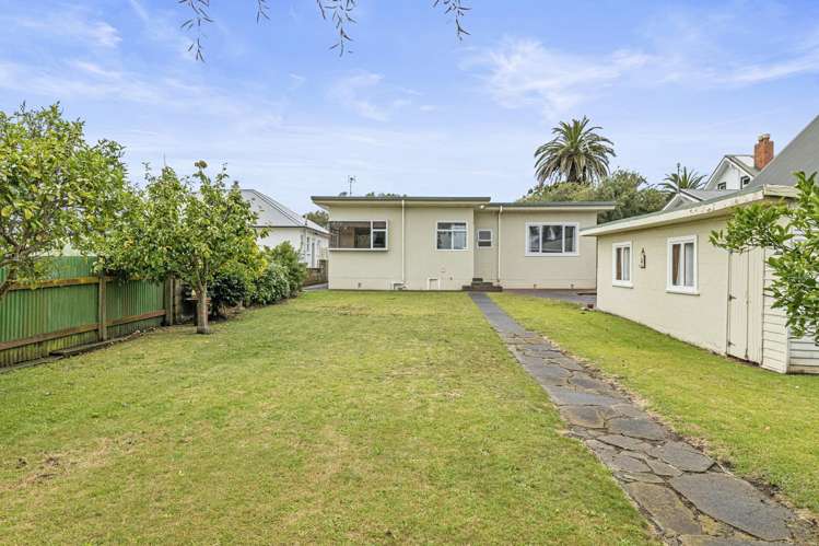 141 Carlton Avenue Springvale_21