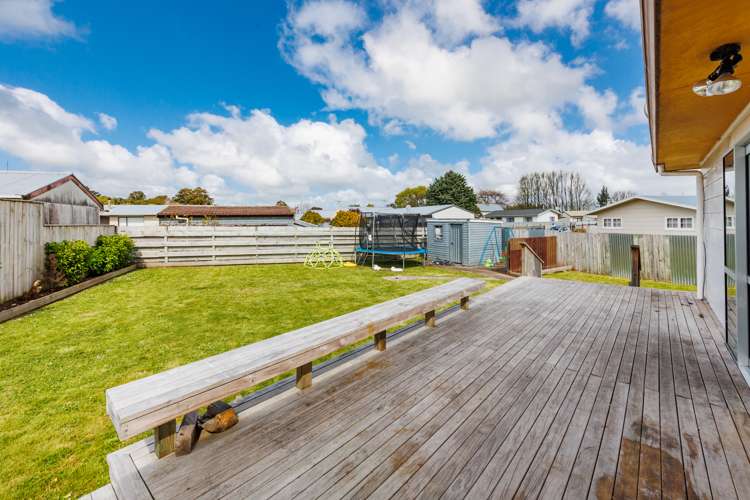 26 Ferndale Place Feilding_11