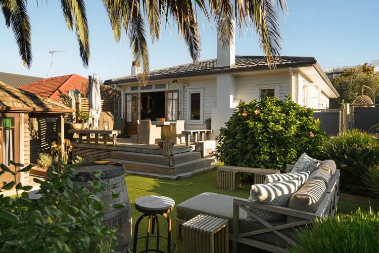 53 Oceanview Road Mount Maunganui_1