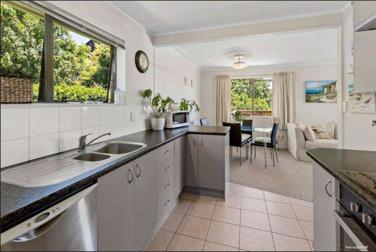 5A Culdaff Place Mt Roskill_2