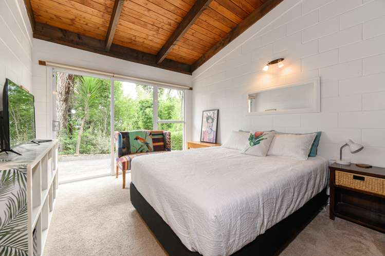 190 Hutchinson Avenue New Lynn_13