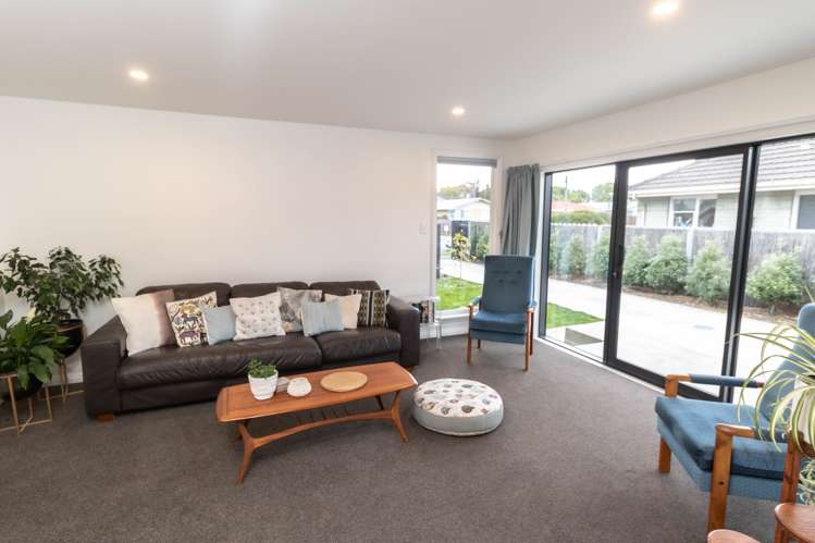 6 Strathfield Avenue Dallington_5