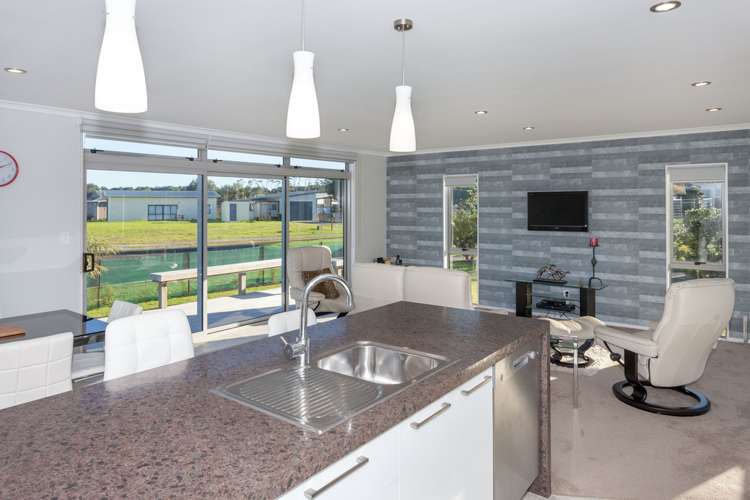 123 Harbour Drive Matarangi_5
