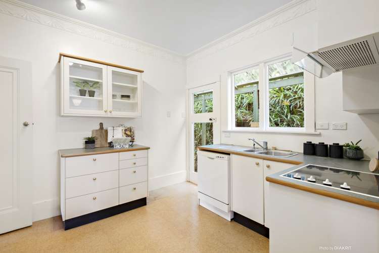 81 Awa Road Seatoun_9