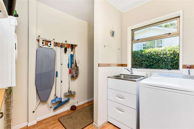 36 Reid Avenue Luggate_16